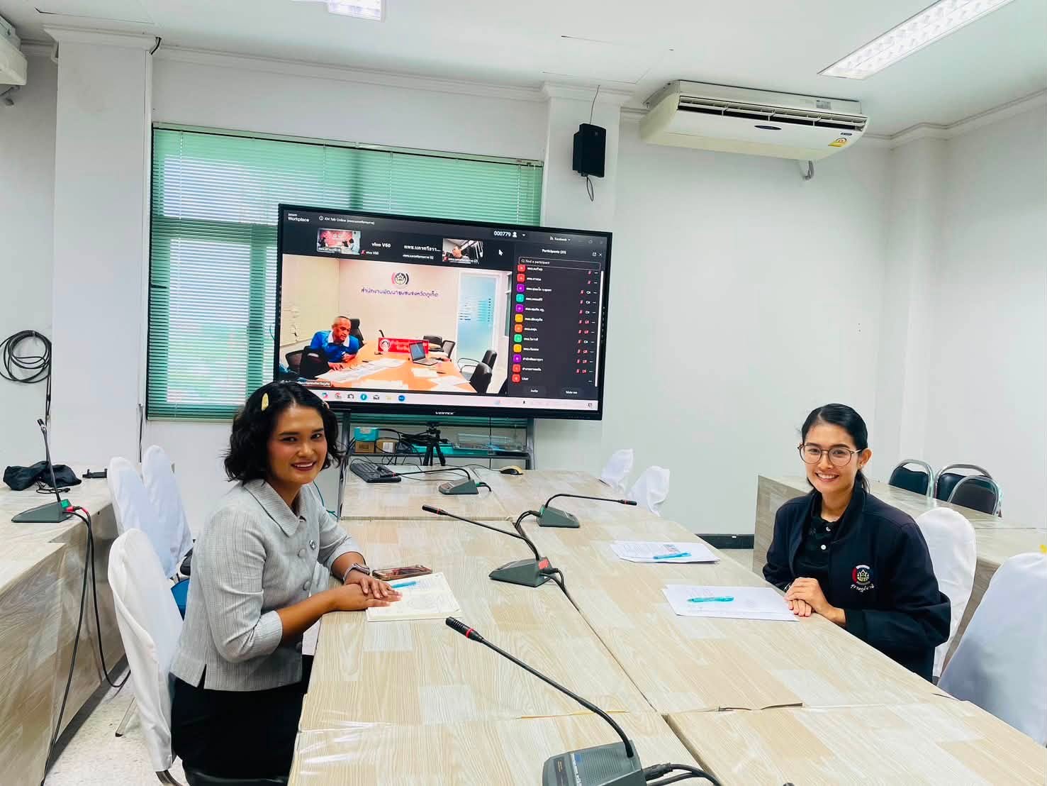 พช.สุราษฎร์ ร่วมกิจกรรมเสวนาแลกเปลี่ยนเรียนรู้ (KM Talk Online)