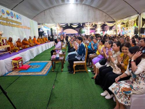 พช.สุราษฎร์ธานี ร่วมพิธีสมโภชเรือพนมพระทางบก สืบสานประเพณีชักพระ ประจำปี 2569 